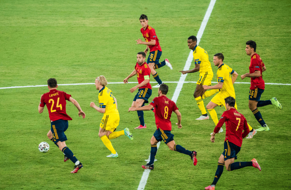 昂热队火力全开,与雷恩队交锋的简单介绍 昂热队火力全开,与雷恩队交锋的简单介绍