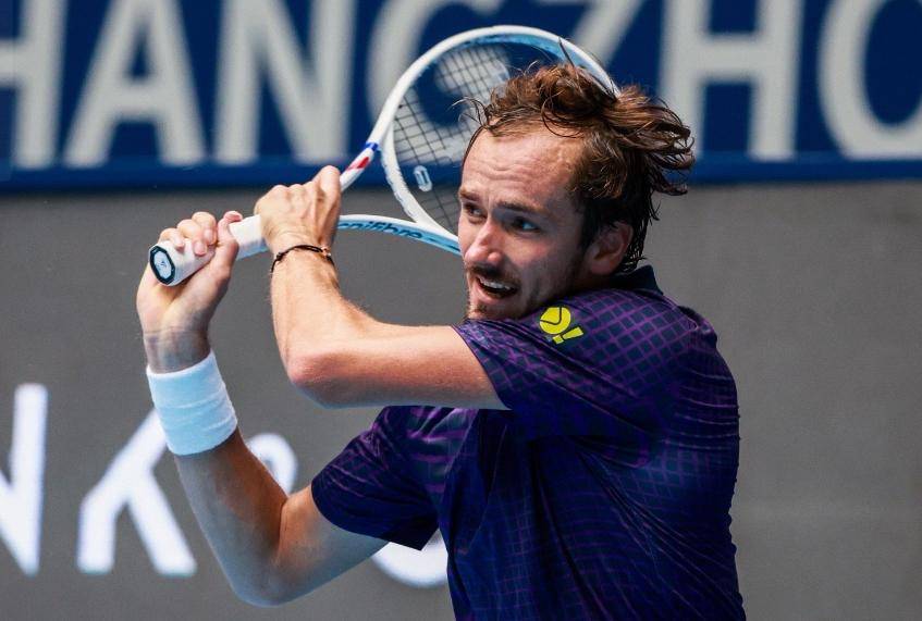 关于戴维斯杯轻取美网,梅德韦杰夫带队取胜的信息 关于戴维斯杯轻取美网,梅德韦杰夫带队取胜的信息